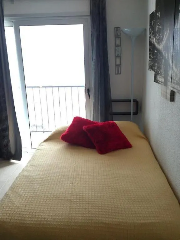 Apartamento Empuriabrava Karinaアパートメント 0*,  スペイン
